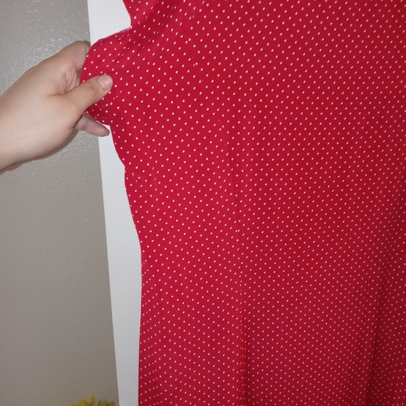 Red polka dot button down dress - Picture 5 of 6